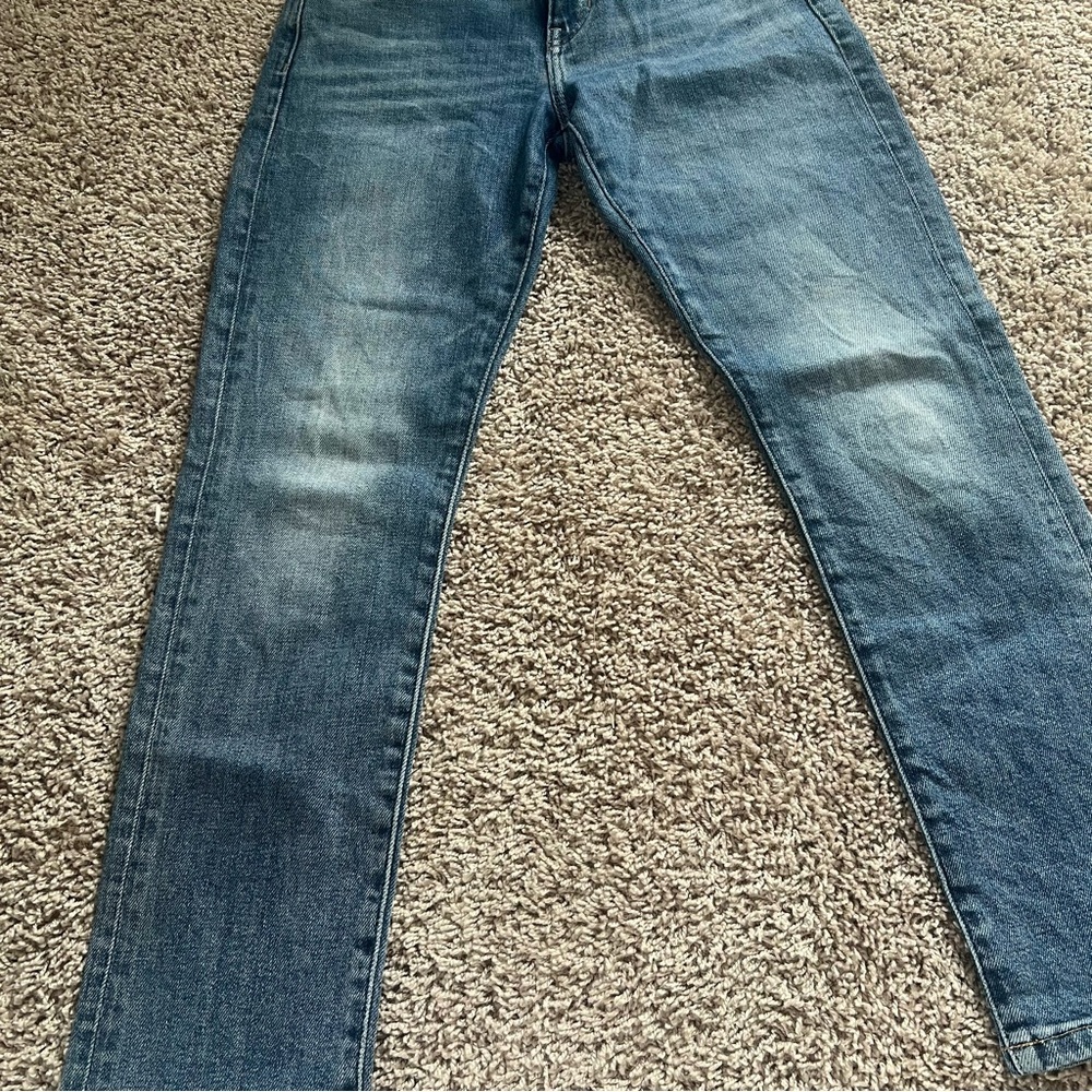 {Banana Republic} High Rise Straight Medium Wash Jeans - Picture 6 of 10